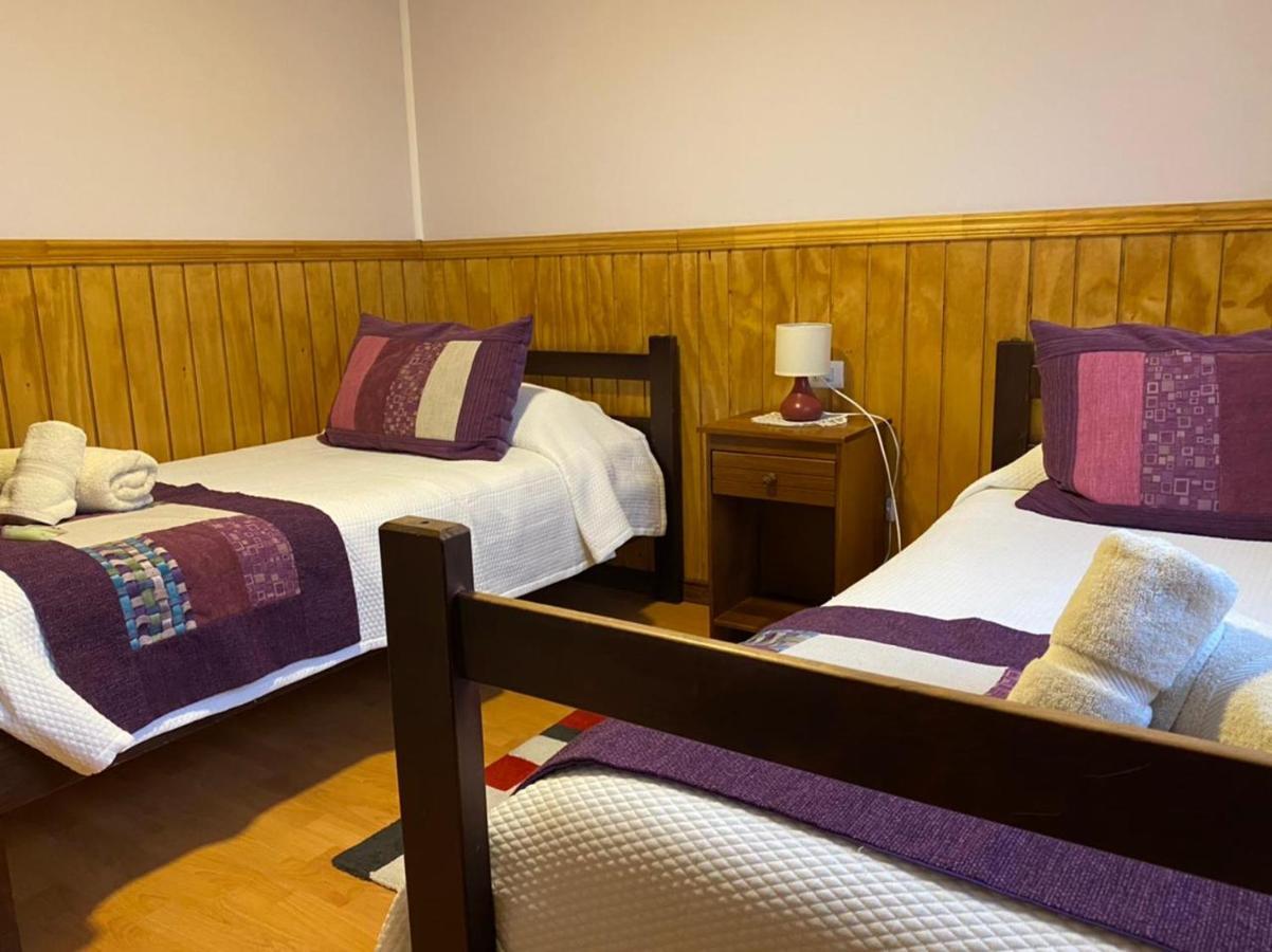 Hostal America En Πουέρτο Νατάλες Εξωτερικό φωτογραφία